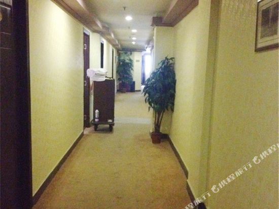 Гуанчжоу: Jindao Hostel