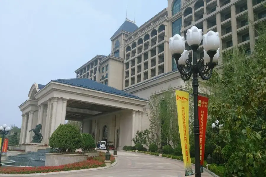Evergrande Hotel，Tianjin Dongli Lake — фото 1