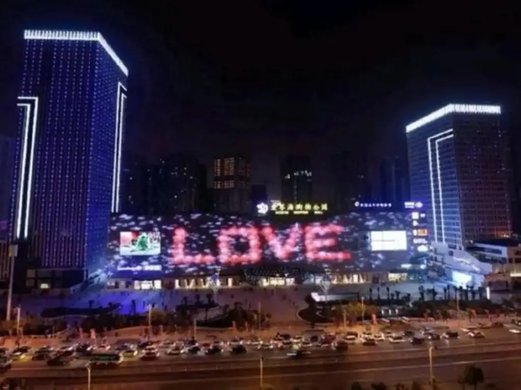 Куньмин: Lini Hotel ( (Kunming Aegean Sea Shopping Park)