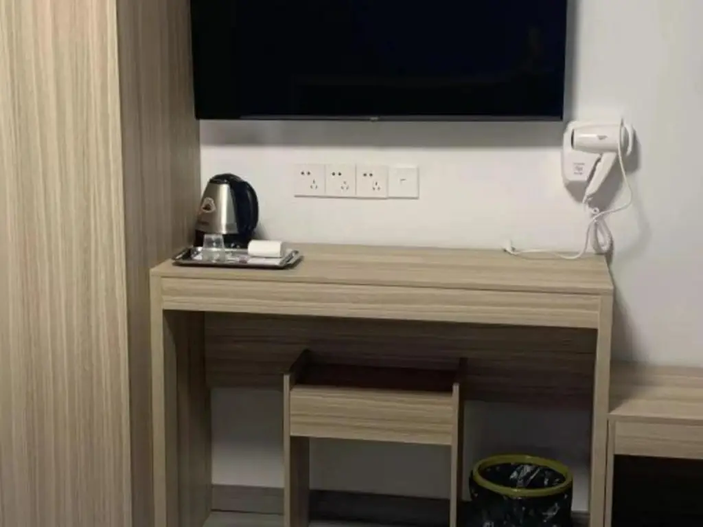 Шанхай: Cangqiao Hotel