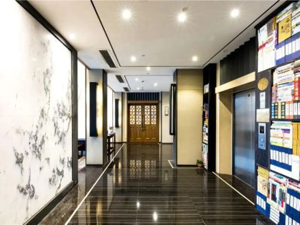 Нинбо: Four Seasons Qingteng Garden Hotel (Xikou Chiang's Hometown)
