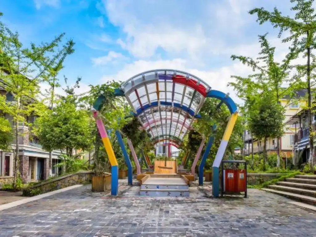 Чунцин: Seven-color Garden Resort (Fairy Mountain Tourist Reception Center)