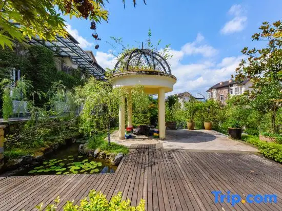 Чунцин: Seven-color Garden Resort (Fairy Mountain Tourist Reception Center)