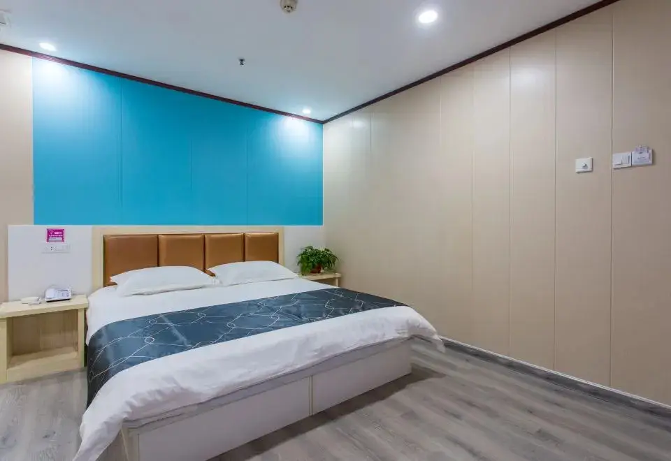Линьи: Landi Business Hotel
