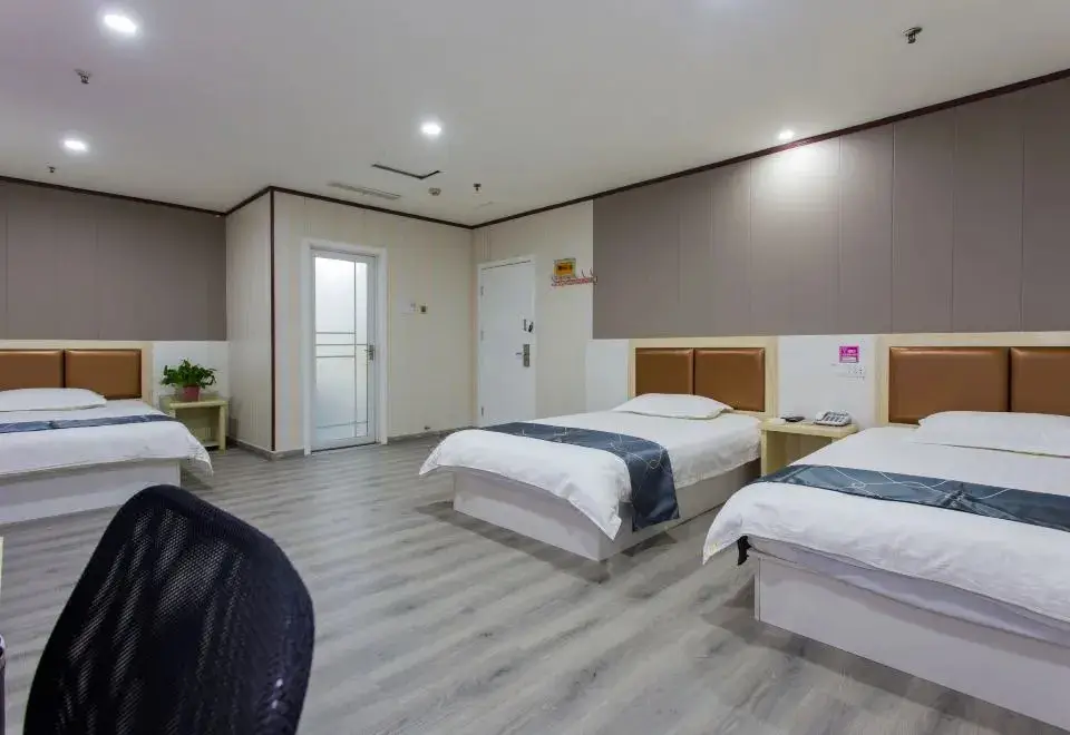 Линьи: Landi Business Hotel
