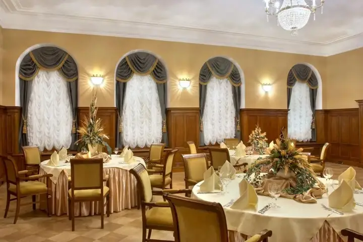 Санкт-Петербург: Отель Петро Палас