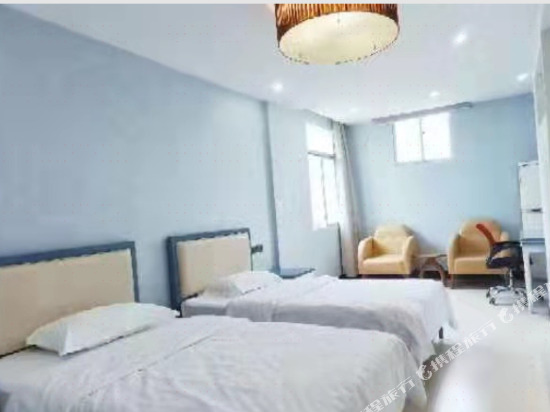 Фучжоу: Hupan Yuejing Hotel (Fuzhou Jinshan Nongda)