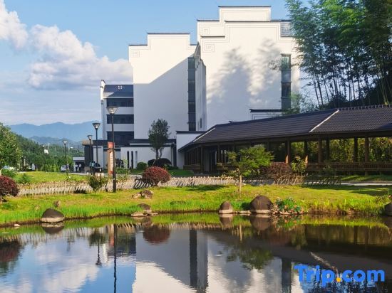 Саньмин: Taining Art Creation Hotel