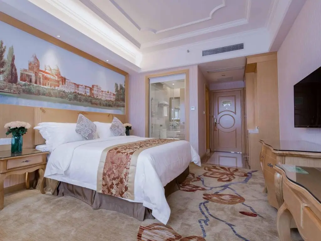 Шэньчжэнь: Vienna International Shenzhen Tianan Digital City