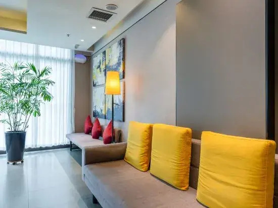 Чжэнчжоу: Homeinn Plus Hotel (Zhengzhou CBD Exhibition Center)