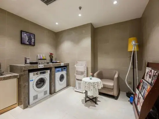 Чжэнчжоу: Homeinn Plus Hotel (Zhengzhou CBD Exhibition Center)