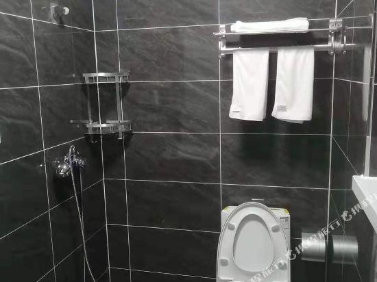 Далянь: Xianghai Hostel