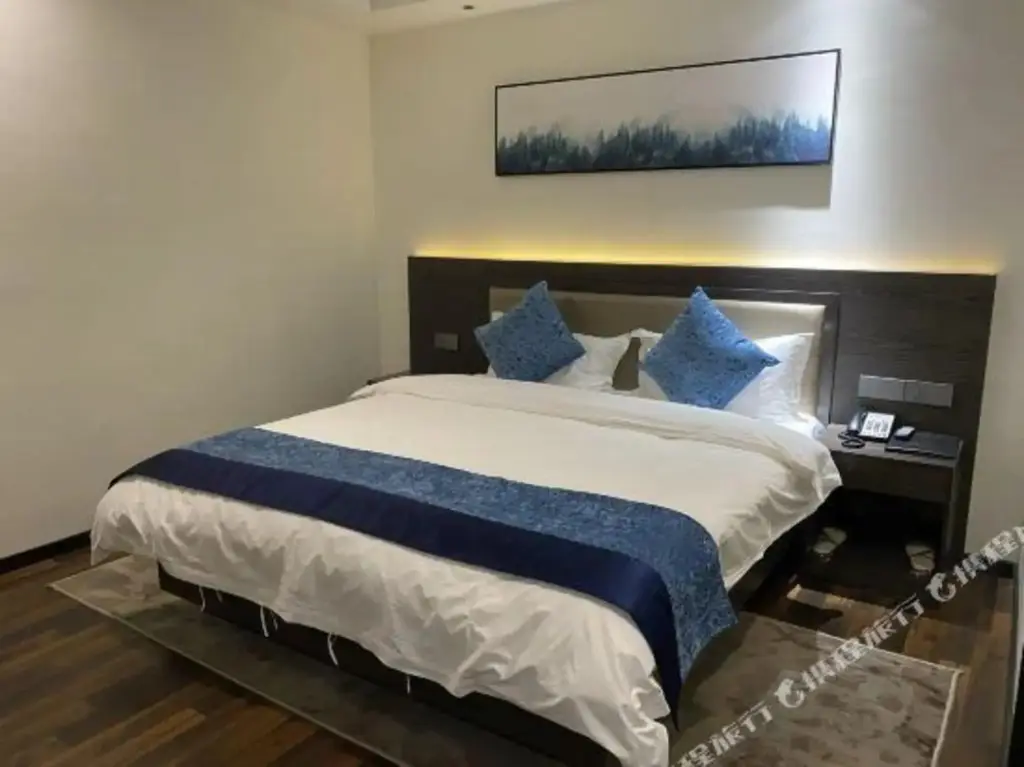 Наньтун: Rugao Warm heart Hotel