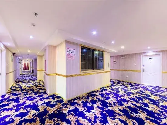 Гуанчжоу: S&P Holiday Inn (Guangzhou Baiyun Airport No.1)