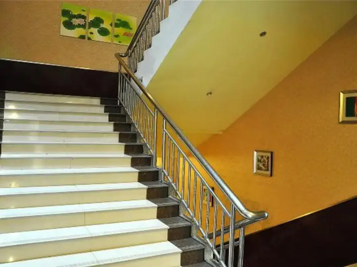 Линьи: Pinyun Shiguang Hotel