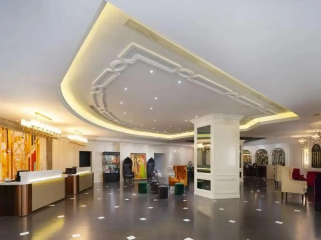 Нанкин: Vienna International Hotel (Nanjing Liuhe Fenghuangshan Subway Station Store)