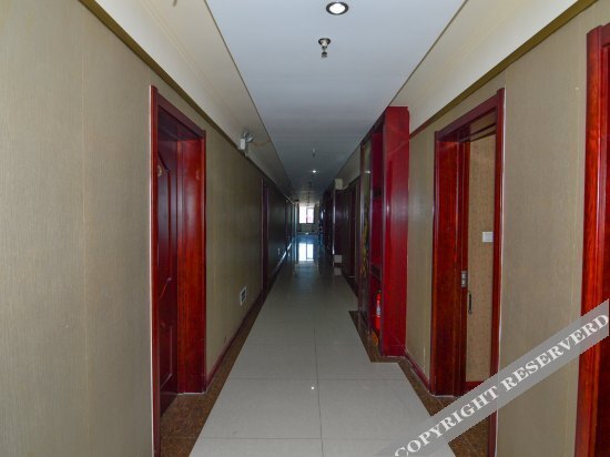 Циндао: Jiayi Business Hotel (Jiaozhou)