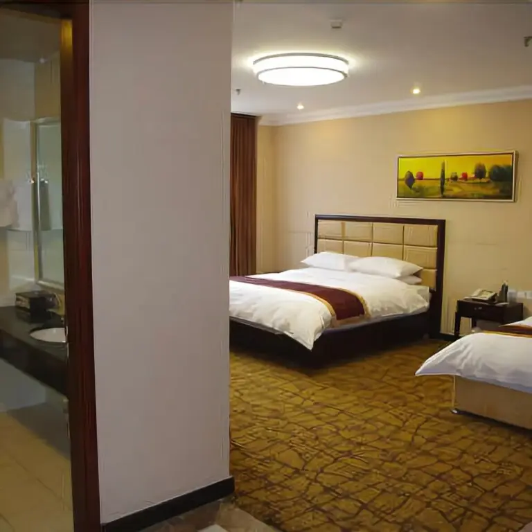 Линьи: Huangshan Hotel