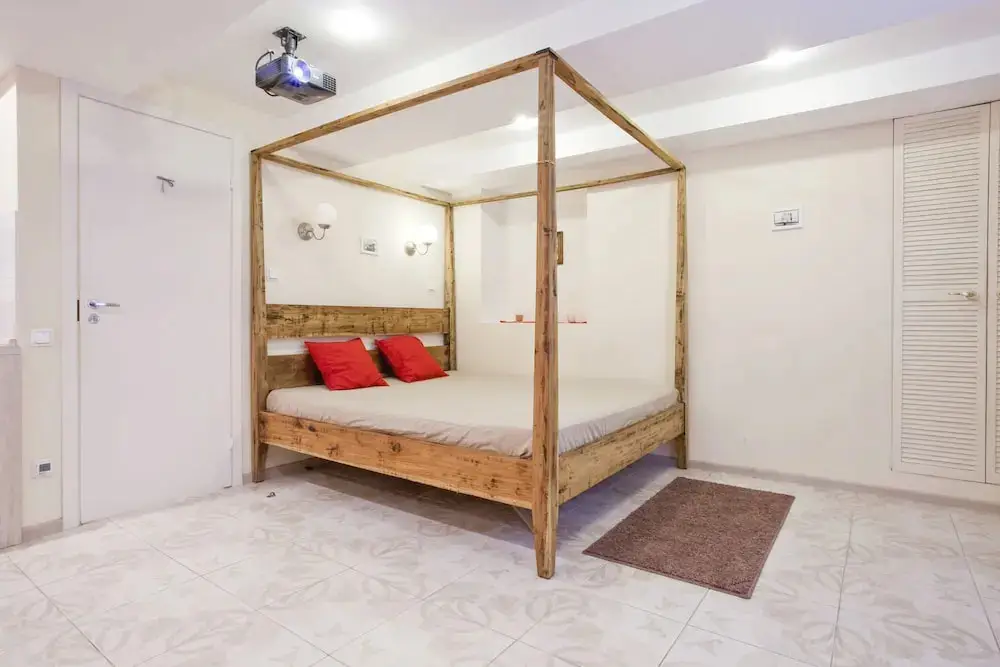 Санкт-Петербург: Студия Rental Spb на Никольской
