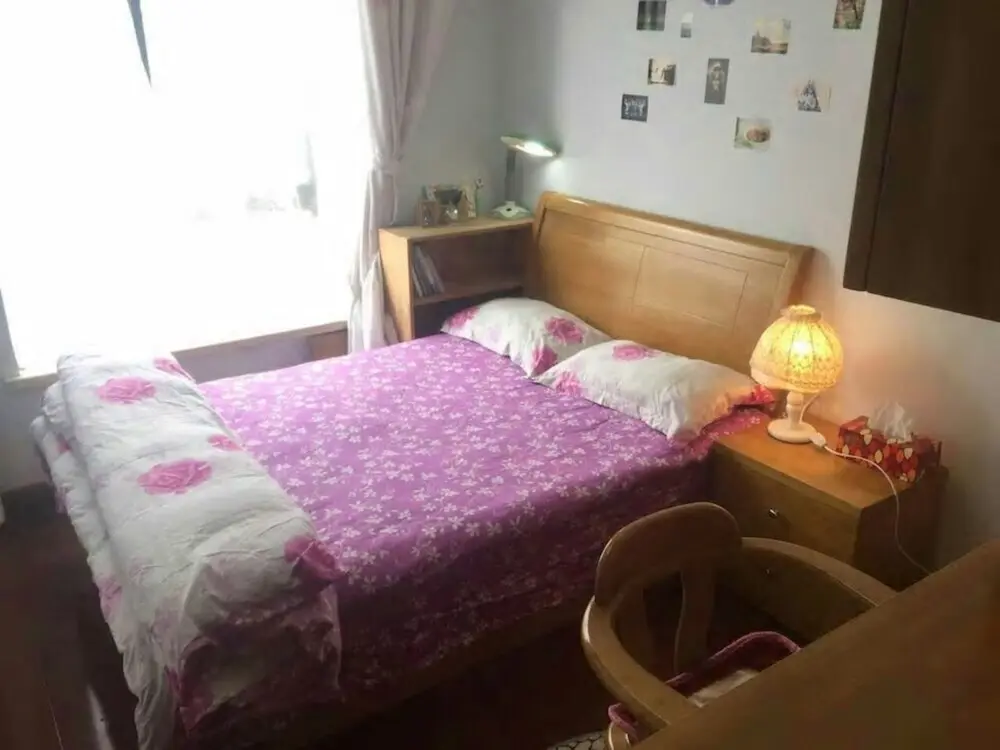 Шанхай: Xiaoqin Home near Joaotong University, Zizhu Park