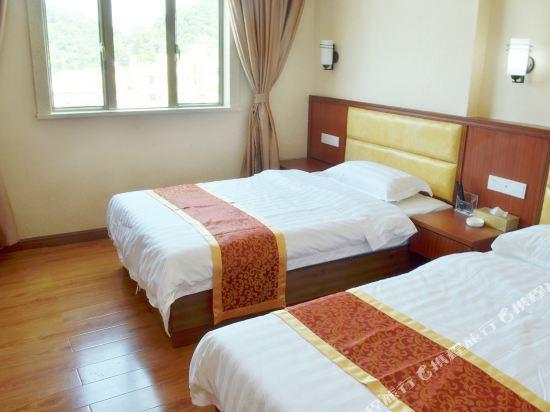 Гуанчжоу: Liminghua Hotel (Guangzhou Nansha Dachong Subway Station)