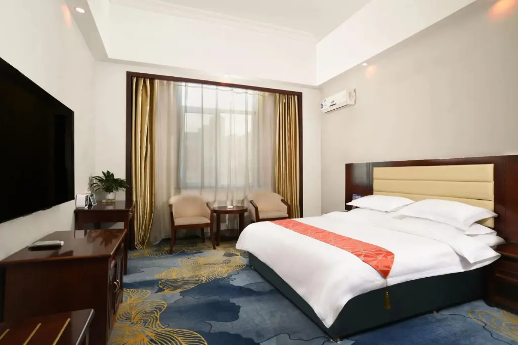 Урумчи: Urumqi Conch Hotel (Diwopu International Airport Branch)