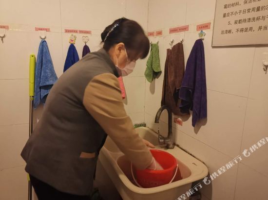 Цзинань: 银座佳驿酒店(济南长清大学城园博园店)