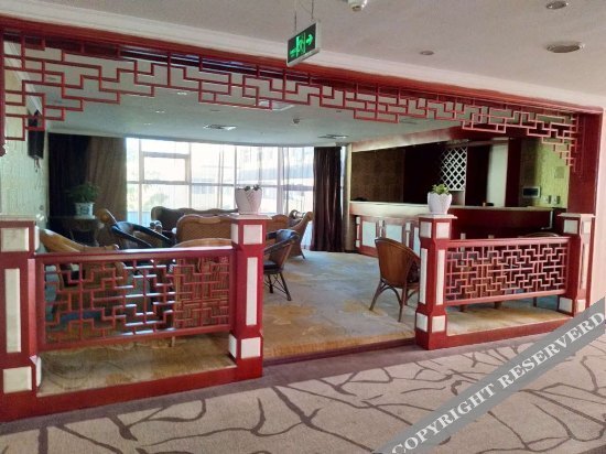 Дали: Heqing Hotel