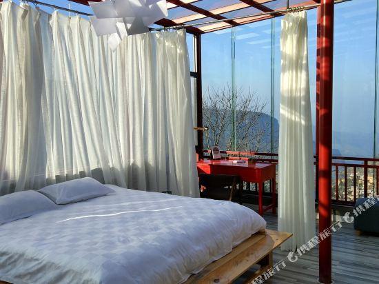 Пугао Лаочжай: Jiafang Yizhan Hotel