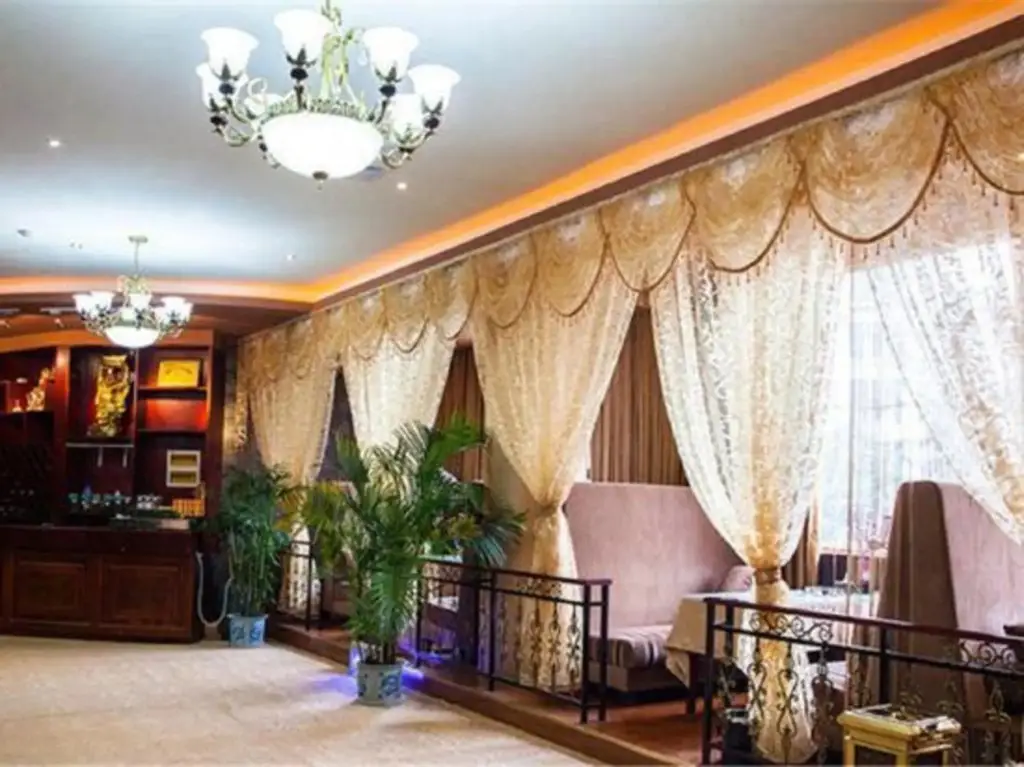 Чэнду: Longjing Business Hotel