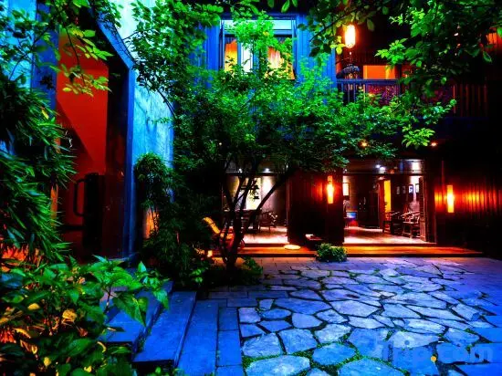 Сянси: Jiuqi Chen'ai Luoding Boutique Holiday Homestay