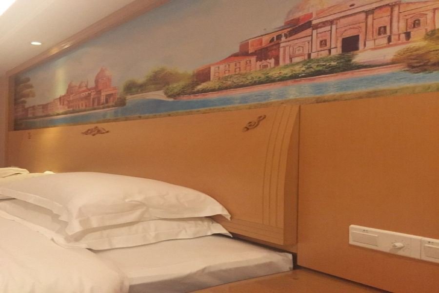 Шэньчжэнь: Vienna International Hotel (Shenzhen East Station, Ha Shui Keng Subway store)