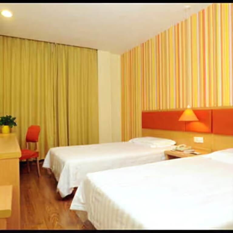 Инин: Home Inn