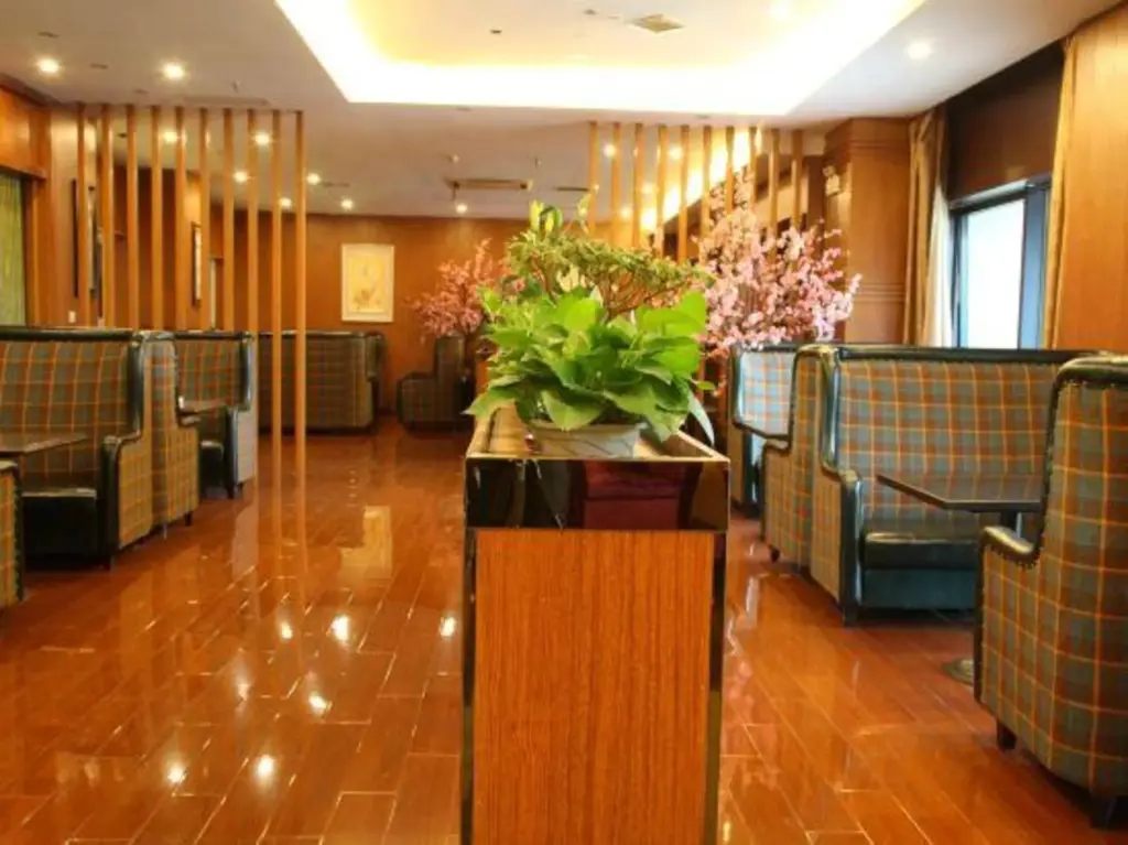 Шанхай: Shanghai Heyi Hotel (Shanghai Hongqiao Qilin Road Subway Station)