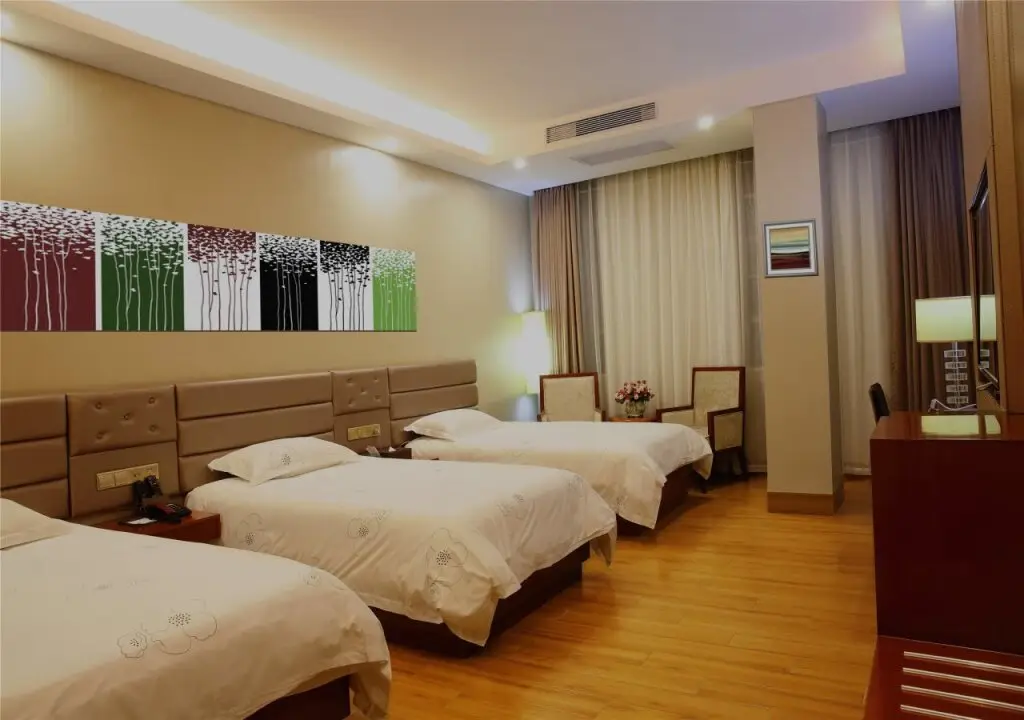 Гуанчжоу: TIE LV Holiday Hotel