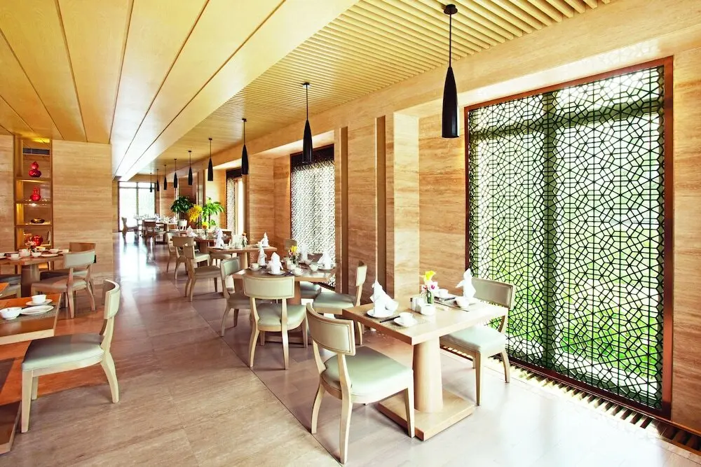 Тяньцзинь: Tianjin Goldin Metropolitan Polo Club