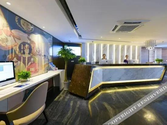 Чанчжи: CHEERMAY HOTELS(Changzhi Bayi Square)