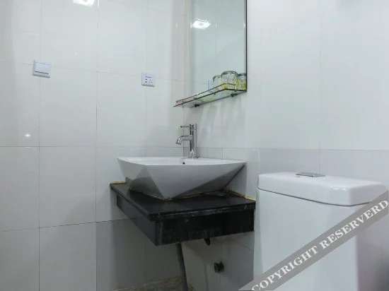 Уси: Jinhao Hotel