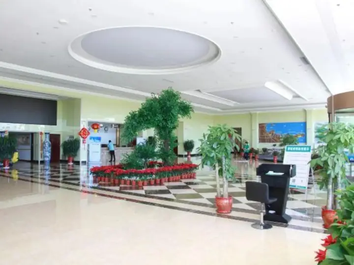 Вэйхай: Haiyunju Comprehensive Resort
