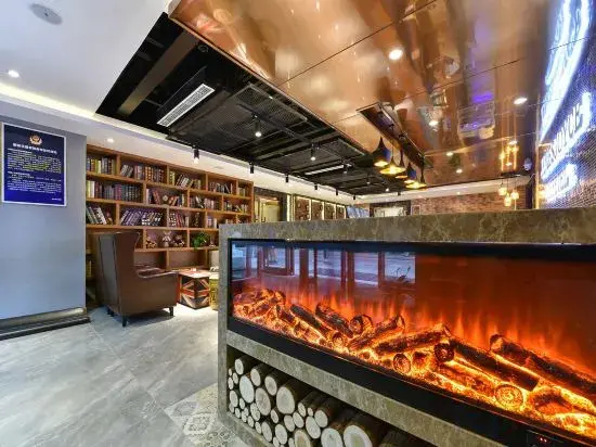 Пекин: James Joyce Coffetel Hotel (Beijing Jianguomen Subway Station Beijing Railway Station)