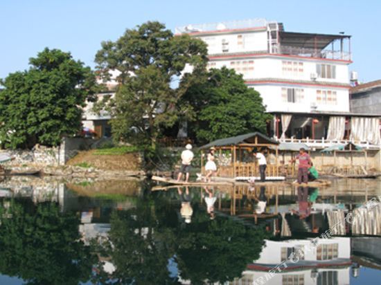 Яншо: Yulongqiao Chinese Inn (Yangshuo Yulong River Scenic Area)