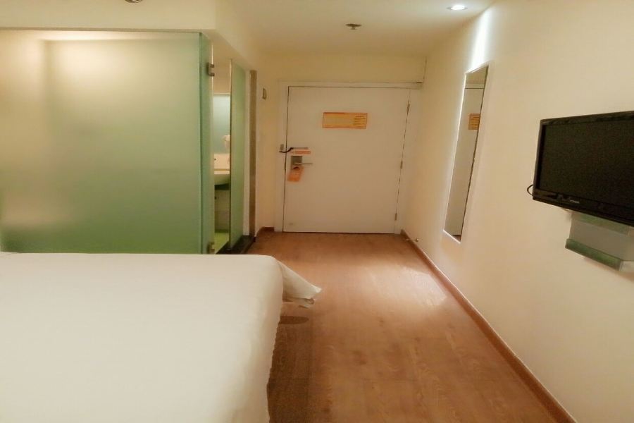 Пекин: 7Days Inn Chain Hotel (Beijing Miyun Gulou Street)
