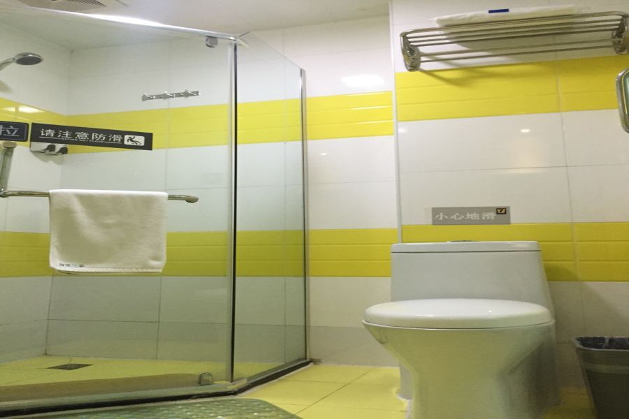 Пекин: 7Days Inn Chain Hotel (Beijing Miyun Gulou Street)
