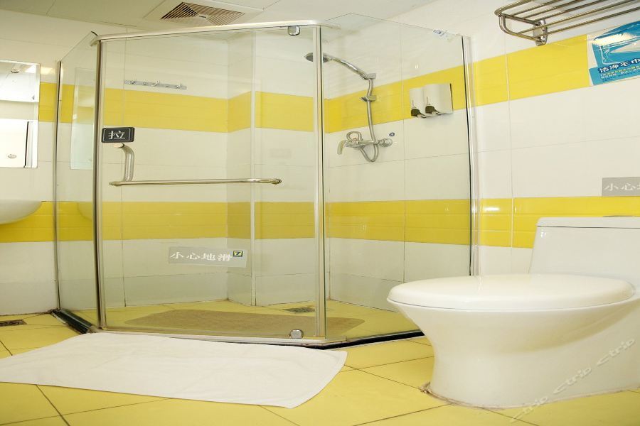 Пекин: 7Days Inn Chain Hotel (Beijing Miyun Gulou Street)