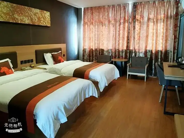 Наньтун: Jun Hotels Jiangsu Nantong Tongzhou West Jinsi Road Hantang Impression