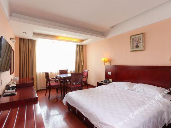 Наньтун: Shaodong Fashion Hotel