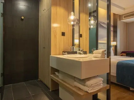 Чунцин: H Hotel (Chongqing Aegean Sea Shopping Plaza)
