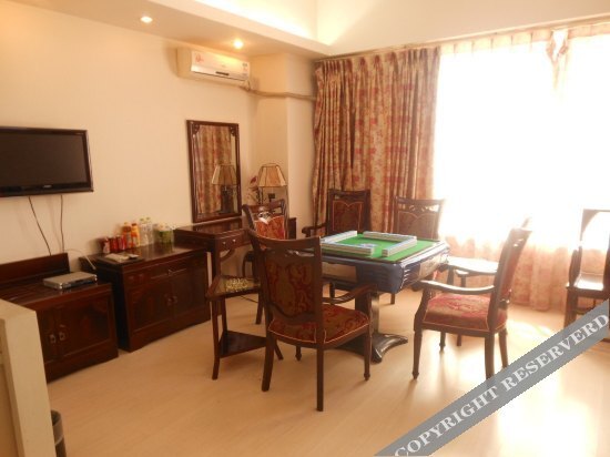 Чэнду: Rongqing Hotel