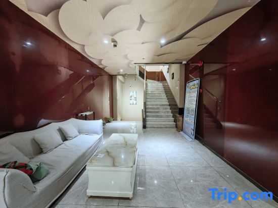 Шанхай: 0578 Chain Hotel (Shanghai Peng Pu New Village Subway Station)