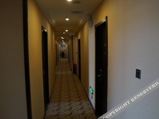 Junyi Chain Hotel — фото 1